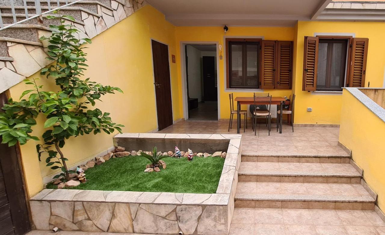 Casa Lory Villa SantʼAntìoco Kültér fotó